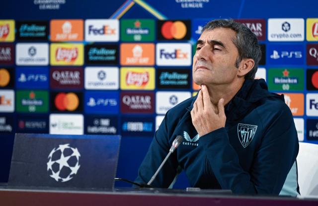 Athletic Bilbao's Spanish coach Ernesto Valverde gives press conference on the eve of the UEFA Champions League league phase day 6 football match between Athletic Club Bilbao and Paris Saint-Germain (PSG) at San Mames Stadium in Bilbao on December 9, 2025. (Photo by ANDER GILLENEA / AFP)