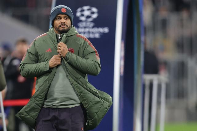 Bayern Munich's Belgian head coach Vincent Kompany arrives to the UEFA Champions League, league phase - day 6 football match between Bayern Munich and Sporting CP in Dortmund, western Germany, on December 9, 2025. (Photo by Alexandra BEIER / AFP)