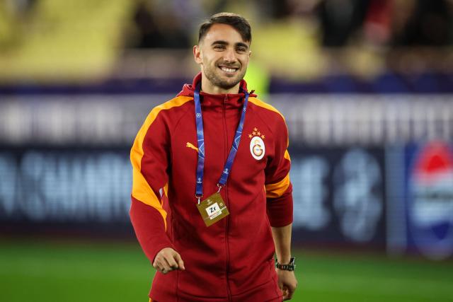Galatasaray's Turkish forward #11 Yunus Akgun reacts as he walks around the pitch prior to the UEFA Champions League, league phase, football match between Monaco and Galatasaray, at the Stade Louis II stadium, in Monaco, on December 9, 2025. (Photo by Valery HACHE / AFP)