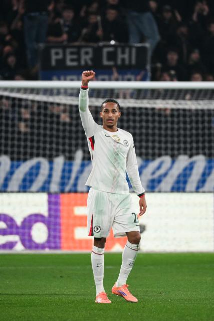 Chelsea's Brazilian striker #20 Joao Pedro celebrates after scoring his team's first goal during the UEFA Champions League league phase day 6 football match between Atalanta Bergamo and Chelsea FC at Bergamo Stadium, in Bergamo, on December 9, 2025. (Photo by Alberto PIZZOLI / AFP)