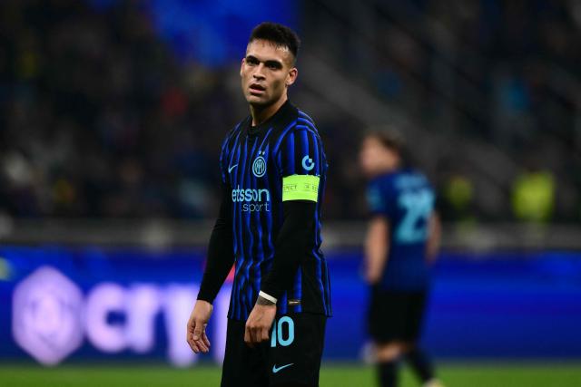 Inter Milan's Argentinian forward #10 Lautaro Martinez reacts during the UEFA Champions League phase day 6 football match between Inter Milan and Liverpool at San Siro stadium in Milan, on December 9, 2025. (Photo by Marco BERTORELLO / AFP)