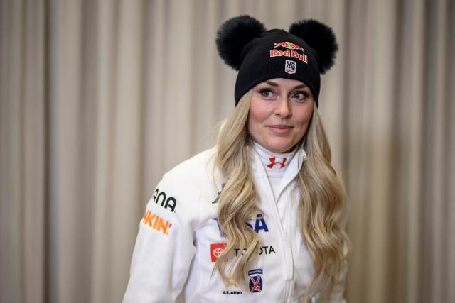 US Lindsey Vonn leaves a press conference ahead of speed skiing races as part of the FIS Alpine ski World Cup 2025-2026, in St. Moritz on December 10, 2025. (Photo by Fabrice COFFRINI / AFP)