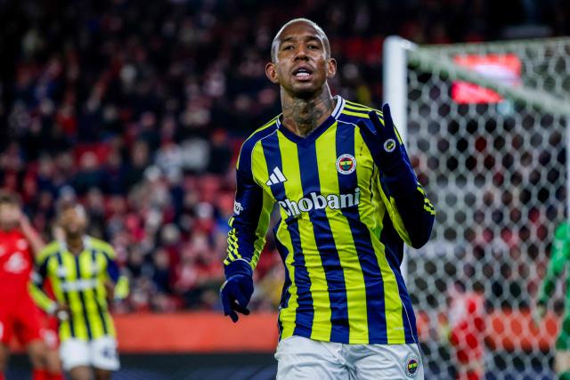 Fenerbahce's Brazilian midfielder #94 Anderson Talisca celebrates his 0-3 during the UEFA Europa League first round - day 6 football match between SK Brann and Fenerbahce in Bergen, Norway on December 11, 2025. (Photo by Paul S. Amundsen / NTB / AFP) / Norway OUT