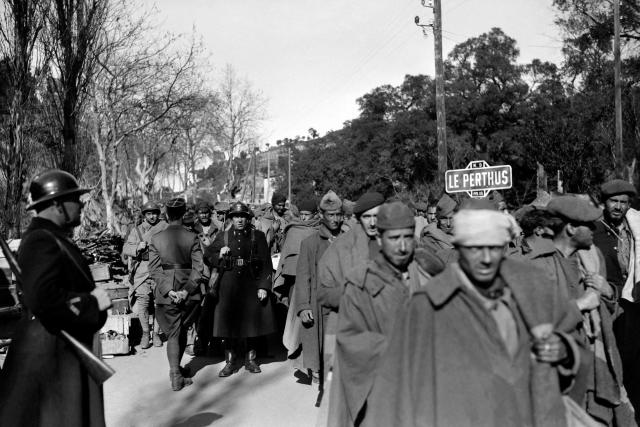(FILES) Spanish refugees (the Republican fighters) cross the border entering in France in February 1939 in Le Perthus, because of thier defeat in the civil war against the Spanish nationalists. Spain has received a surge of citizenship applications from descendants of emigrants who fled the country's 1930s civil war and Francisco Franco's dictatorship under a scheme aimed at addressing historical injustices, AFP reports on December 12, 2025. (Photo by FRANCE PRESSE VOIR / AFP)