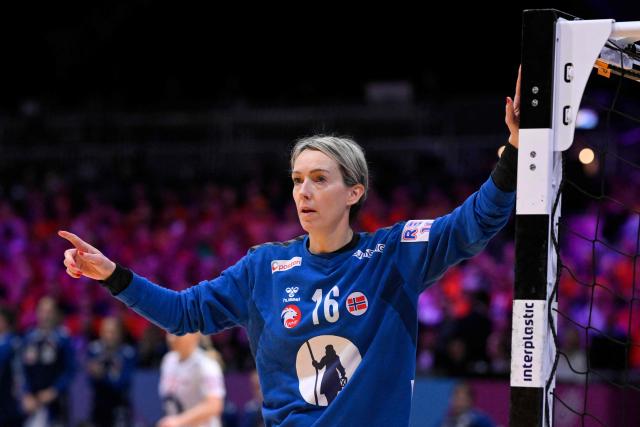 Norway's goalkeeper #16 Katrine Lunde guards her post during the IHF Women's Handball World Championship semi final match between the Netherlands and Norway in the Rotterdam Ahoy Arena, Rotterdam, on December 12, 2025. (Photo by JOHN THYS / AFP)