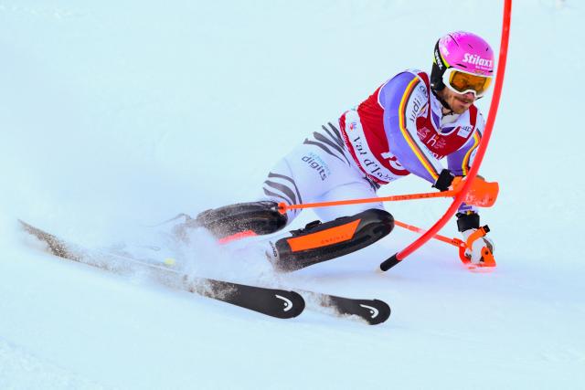 Germany's Linus Strasser competes during the first run of the Men's Slalom event of the FIS Alpine Skiing World Cup in Val d'Isere, on December 14, 2025. (Photo by Olivier CHASSIGNOLE / AFP)