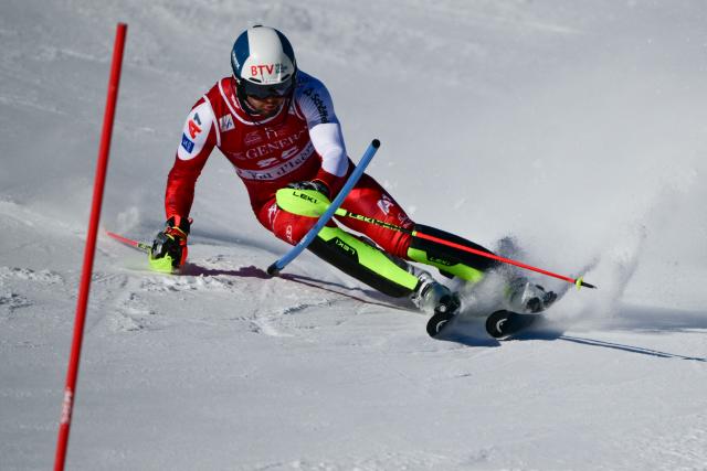 Austria's Johannes Strolz competes during the first run of the Men's Slalom event of the FIS Alpine Skiing World Cup in Val d'Isere, on December 14, 2025. (Photo by Olivier CHASSIGNOLE / AFP)