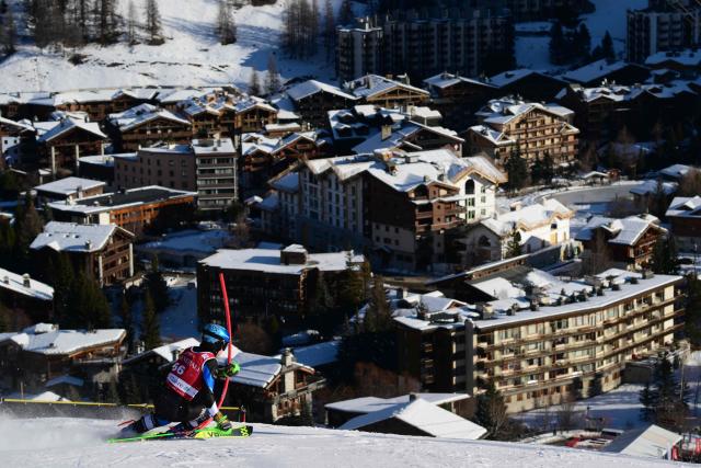 Italy's Simon Maurberger competes during the first run of the Men's Slalom event of the FIS Alpine Skiing World Cup in Val d'Isere, on December 14, 2025. (Photo by Olivier CHASSIGNOLE / AFP)