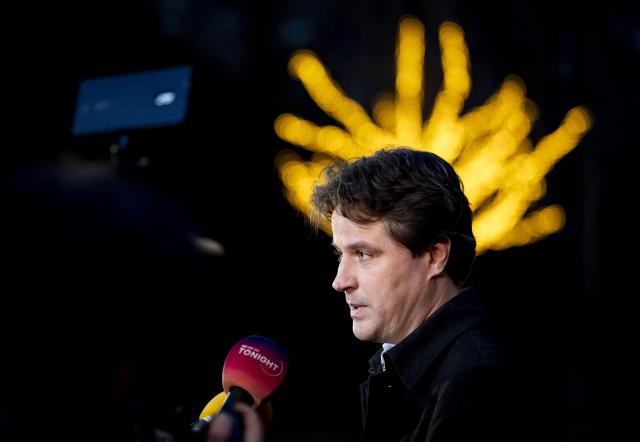 Netherland's centre-right CDA party leader Henri Bontenbal speaks to the press as he leaves after a meeting with fellow party leaders of the right-wing liberal VVD and centrist D66, and the parliament appointed "informateur" to form a government coalition agreement, at the Zwaluwenberg estate in Hilversum, on December 15, 2025. D66 won the October 29 elections by a razor-thin 30,000 votes from the far-right Freedom Party (PVV). (Photo by Koen van Weel / ANP / AFP) / Netherlands OUT