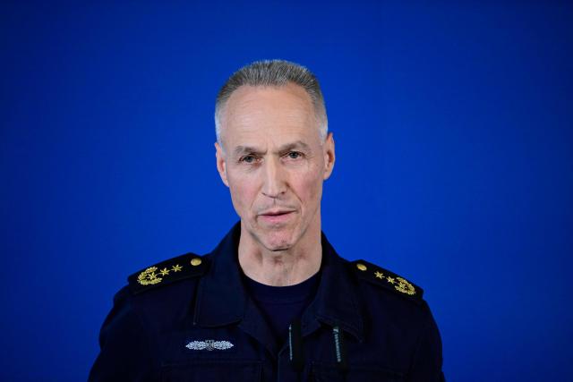 President of Federal Police Directorate 11 Olaf Lindner is pictured at a joint press conference with German Interior Minister during the opening of a new police antidrone center (Gemeinsame Drohnenabwehrzentrum - GDAZ) , in the Federal Police Directorate 11 in Berlin, Germany, on December 17, 2025. The police antidrone center (GDAZ) coordinates expertise of federal security authorities, the state police forces and the Bundeswehr in security-related drone incidents. (Photo by Tobias SCHWARZ / AFP)