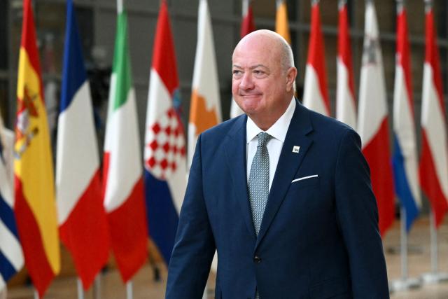 Austria's Chancellor Christian Stocker arrives to attend the European Council meeting in Brussels on December 18, 2025. European Unions leaders meet in Brussels on December 18 and 19, 2025, to discuss in particular the need to support Ukraine, transatlantic relations and the EU's strategic autonomy. (Photo by NICOLAS TUCAT / AFP)