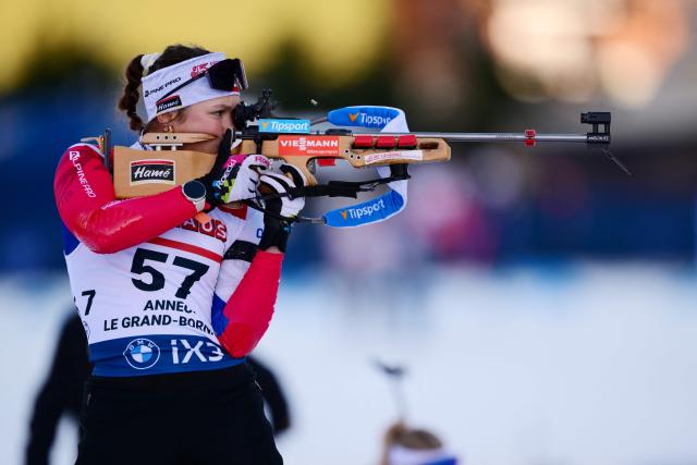 Czech Republic's Heda Mikolasova trains before the women's 7.5km sprint event of the IBU Biathlon World Cup in Le Grand Bornand, near Annecy, southeastern France, on December 18, 2025. (Photo by Olivier CHASSIGNOLE / AFP)