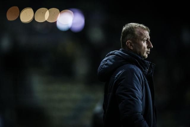 Essevee's head coach Sven Vandenbroeck attends the Belgian Pro League football match between Royale Union Saint-Gilloise and Zulte Waregem in Brussels, on December 20, 2025. (Photo by BRUNO FAHY / Belga / AFP) / Belgium OUT