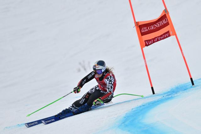 New Zealand's Alice Robinson competes in the women's Super G event during the FIS Alpine Ski World Cup 2025-2026, in Val d'Isere, southwestern France, on December 21, 2025. (Photo by Jeff PACHOUD / AFP)