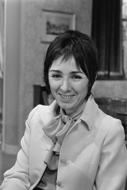 French actress Monique Tarbès smiles in Paris on March 20, 1972. The actress and singer Monique Tarbès, a popular figure in theater and cinema from the 1960s to the 1980s, died on December 8 at the age of 91 in Villeveyrac (Hérault), her son Baptiste Chapuisat announced to AFP on December 22, 2025. (Photo by AFP)