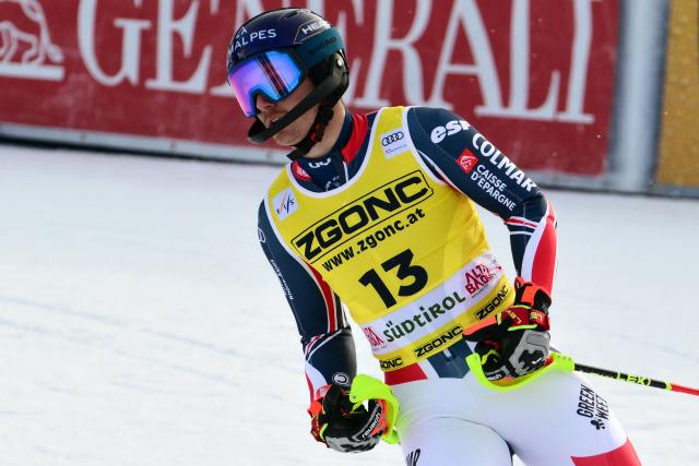 France's Paco Rassat reacts after competing in the second run of the Men's Slalom event, part of the FIS Alpine Ski World Cup 2025-2026, in Alta Badia, northern Italy, on December 22, 2025. (Photo by Stefano RELLANDINI / AFP)