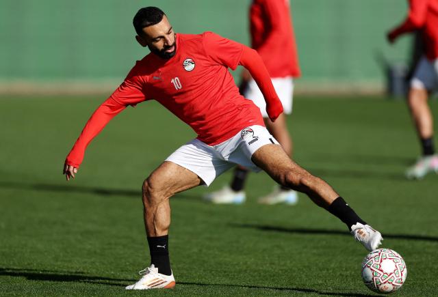 Egypt's forward #10 Mohamed Salah controls the ball during a training session at the Stadium in Taghzout, Morocco, on December 25, 2025, on the eve of the 2025 Africa Cup of Nations (CAN) football match between Egypt and South Africa. (Photo by FRANCK FIFE / AFP)