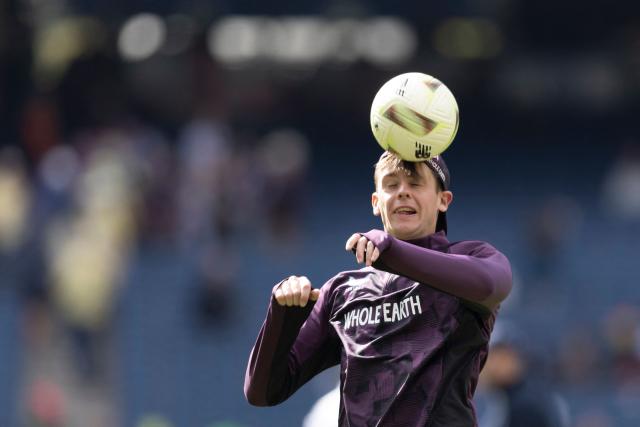 England's Jamie Smith warms up during the first day of the fourth Ashes cricket Test match between Australia and England at the Melbourne Cricket Ground (MCG)  in Melbourne, Australia on December 26, 2025. (Photo by Martin KEEP / AFP)