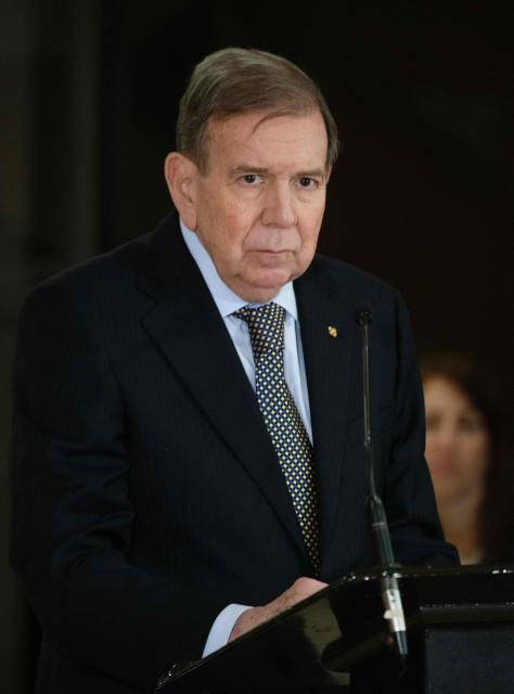 (FILES) Venezuelan opposition leader Edmundo Gonzalez Urrutia gestures during a press conference after a meeting with Costa Rica's President Rodrigo Chaves at the presidential house in San Jose, Costa Rica, January 16, 2025. Venezuela released 99 prisoners on Christmas, with the government calling it a goodwill gesture as it assesses arrests made after President Nicolas Maduro's reelection. (Photo by Ezequiel BECERRA / AFP)
