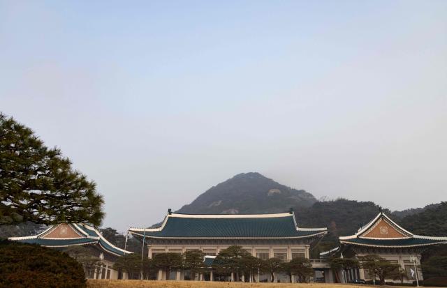 A view of the presidential office, the Blue House, known as Cheong Wa Dae in Korean, where South Korean President Lee Jae Myung will work and live in Seoul on December 29, 2025. Lee marked his first official day at Cheong Wa Dae on December 29, after 3 years and 7 months since the Yoon Seok-yeol government moved the presidential office to Yongsan in May 2022. (Photo by JEON HEON-KYUN / POOL / AFP)