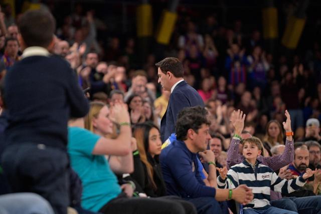 Barcelona’s Spanish head coach Xavi Pascual leaves the game after being ejected during the Euroleague basketball between FC Barcelona and Monaco at Palau Blaugrana Arena in Barcelona, Spain on December 30, 2025. (Photo by MANAURE QUINTERO / AFP)