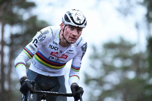 Alpecin-Deceuninck's Dutch rider Mathieu van der Poel competes in the men's elite race of the 'GP Sven Nys' cyclo-cross cycling event, stage 6 out of 8 of the X2O Badkamers 'Trofee Veldrijden' competition, in Baal on January 1, 2026. (Photo by DAVID PINTENS / Belga / AFP) / Belgium OUT