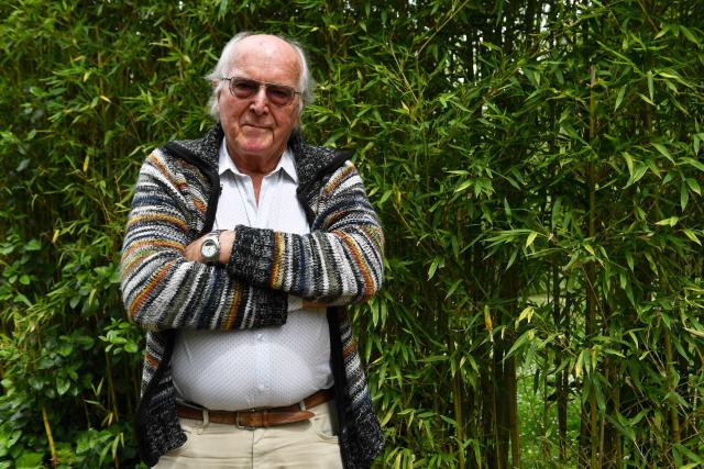 (FILES) French botanist Francis Halle, great advocate of tropical forests and plants, poses during a photo session in Montpellier, southern France, on April 10, 2017. French botanist Francis Halle, a staunch defender of primary tropical forests, has died at the age of 87, on December 31, 2025, the Francis Halle Association has announced on January 2, 2026. (Photo by PASCAL GUYOT / AFP)