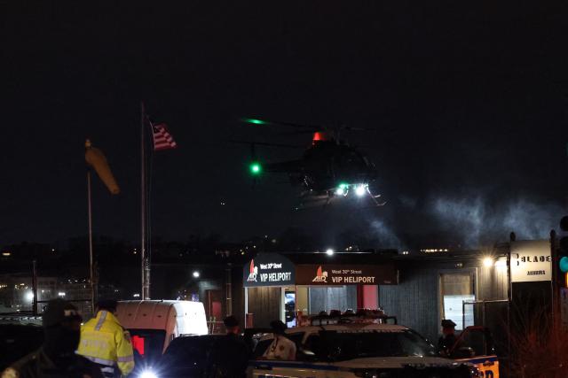 A helicopter carrying ousted Venezuelan president Nicolas Maduro comes in to land at the Westside Heliport in New York on January 3, 2026. Venezuelan President Nicolas Maduro arrived Saturday evening at a military base in the United States after his capture by US forces in Caracas. Maduro was seen surrounded by FBI agents as he descended the boarding stairs of a US government plane at a New York state National Guard facility, and was slowly escorted along the tarmac. (Photo by ANGELA WEISS / AFP)