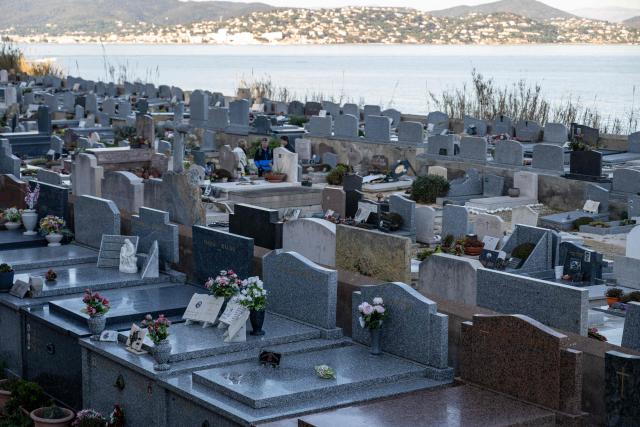 (FILES) This photo shows the marine cemetery in the city of Saint-Tropez, southeastern France, where the Bardot family graves are located, on December 29, 2025. The final farewell to Brigitte Bardot, icon of French cinema and animal rights activist, will take place on January 7, 2026, in Saint-Tropez, on the French Riviera, and largely out of the public eye. Bardot died at 91 AFP learnt from the Brigitte Bardot Foundation on December 28, 2025. (Photo by MIGUEL MEDINA / AFP)