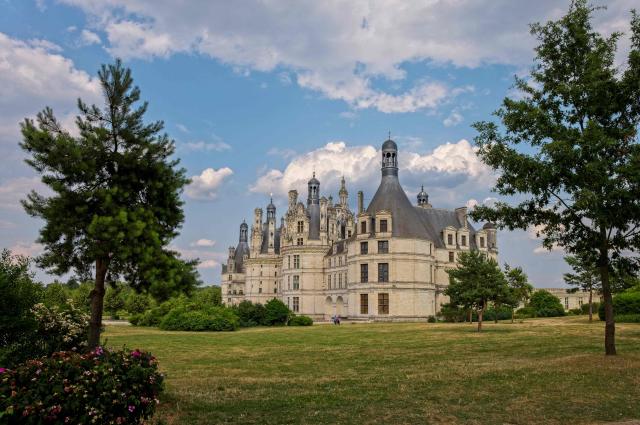 (FILES) A photograph taken on June 16, 2023 shows the Chambord castle after restoration of six lanterns on the rooftop of the castle, in Chambord, Central France. The Château de Chambord (Loir-et-Cher) recorded a new attendance record in 2025, for the fourth time in a row, with nearly 1.22 million visitors in 2025, the national estate announced on january5, 2026. (Photo by GUILLAUME SOUVANT / AFP)