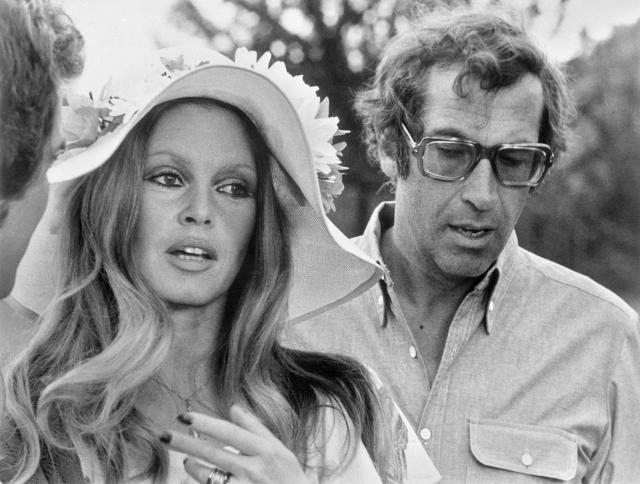 (FILES) French film director Roger Vadim talks to actress Brigitte Bardot on the set of the film "Don Juan 73" in Stockholm on August 4, 1972. The funeral of French actress Brigitte Bardot, who died at 91 on December 28, 2025, will take place in Saint-Tropez on January 7, 2026. (Photo by TT NEWS AGENCY / AFP) / SWEDEN OUT