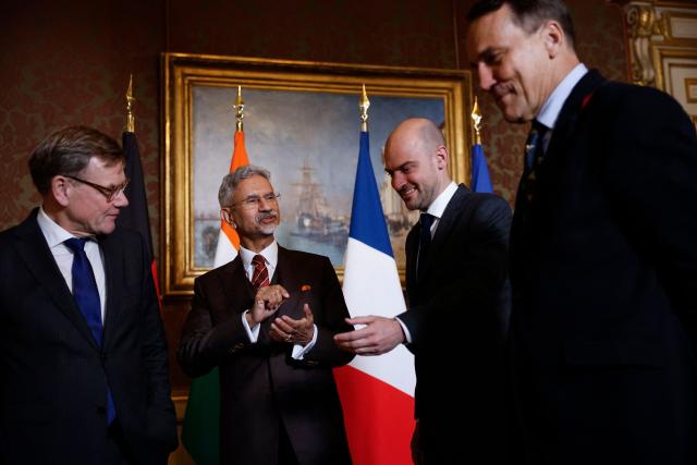 (From L) German Foreign Minister Johann Wadephul, Indian Foreign Minister Subrahmanyam Jaishankar, French Foreign Affairs Minister Jean-Noel Barrot and Polish Minister of Foreign Affairs Radoslaw Sikorski gather during a Weimar Triangle and India meeting at the French Foreign ministry in Paris, on January 7, 2026. The Indian Foreign Minister has been invited to join the meeting of the Weimar Triangle foreign ministers in Paris. (Photo by Yoan VALAT / POOL / AFP)