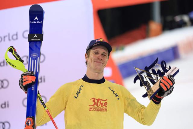 First placed France's Clement Noel celebrates after the Men's Slalom event, part of the FIS Alpine Ski World Cup 2025-2026, in Madonna di Campiglio, northern Italy, on January 7, 2026. (Photo by Pierre TEYSSOT / AFP)
