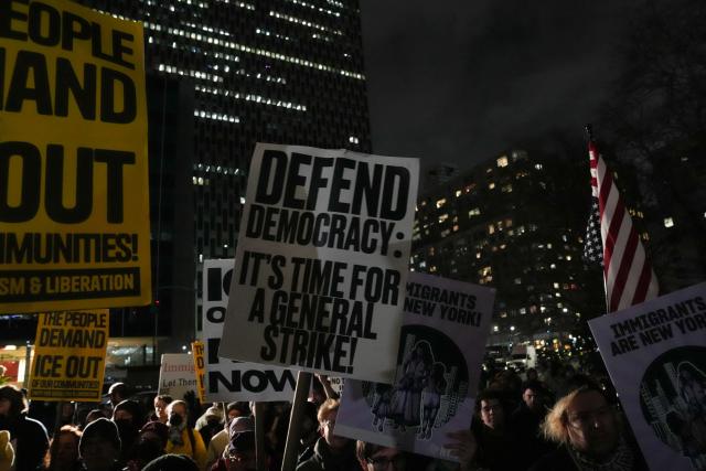 People take part in a protest against Immigration and Customs Enforcement (ICE) in New York on January 7, 2026 after an ICE officer shot dead a woman in Minneapolis. (Photo by Bryan R. SMITH / AFP)