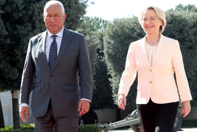 European Council President Antonio Costa (L) and European Commission President Ursula von der Leyen arrive for the Jordanian-European summit, at the Al-Husseiniya Palace in Amman on January 8, 2026. The summit is to discuss political and economic cooperation between Jordan and the EU, and the latest regional and international developments. (Photo by Fabrice COFFRINI / AFP)