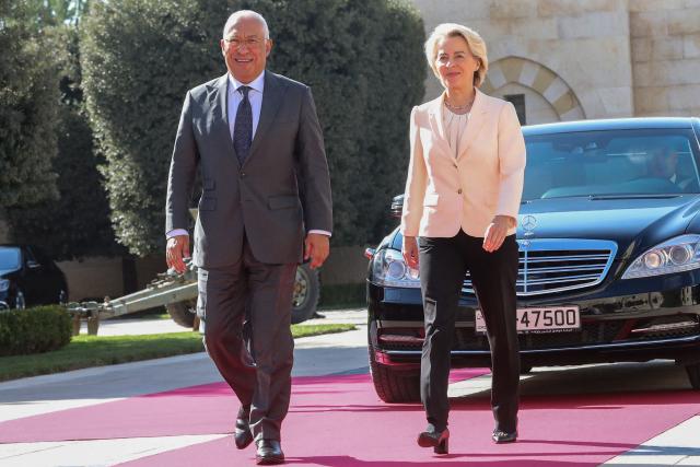 European Council President Antonio Costa (L) and European Commission President Ursula von der Leyen arrive for the Jordanian-European summit, at the Al-Husseiniya Palace in Amman on January 8, 2026. The summit is to discuss political and economic cooperation between Jordan and the EU, and the latest regional and international developments. (Photo by Fabrice COFFRINI / AFP)