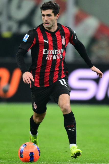 AC Milan's US forward #11 Christian Pulisic controls the ball during the Italian Serie A football match between AC Milan and Genoa at San Siro stadium in Milan, northern Italy, on January 8, 2025. (Photo by Stefano RELLANDINI / AFP)