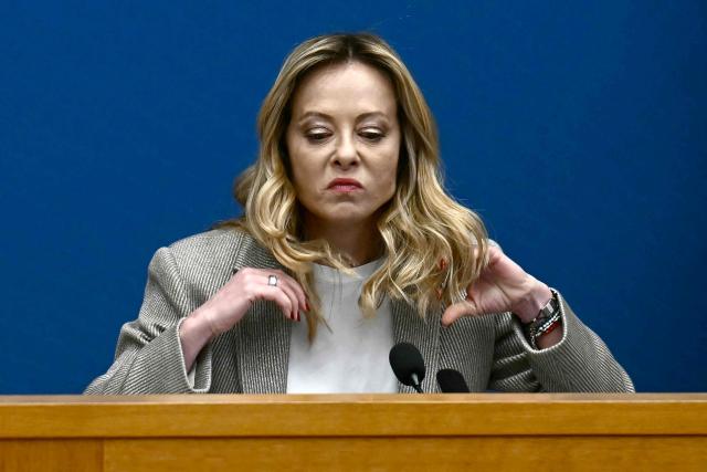 Italy's Prime Minister, Giorgia Meloni arrives at the New Year press conference in Rome on January 9, 2026. (Photo by Filippo MONTEFORTE / AFP)