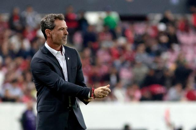 Atlas' Argentine head coach Diego Cocca gestures during the Liga MX Clausura football match between Atlas and Puebla at Jalisco Stadium in Guadalajara, Jalisco state, Mexico on January 9, 2026. (Photo by Ulises Ruiz / AFP)
