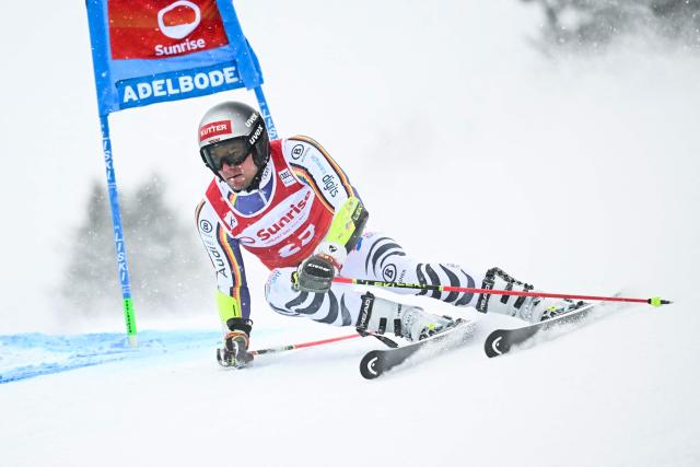 Germany's Alexander Schmid competes in the first run of the Men's Giant Slalom, part of the FIS Alpine Ski World Cup 2025-2026 in Adelboden, soutwestern Switzerland on January 10, 2026. (Photo by Fabrice COFFRINI / AFP)