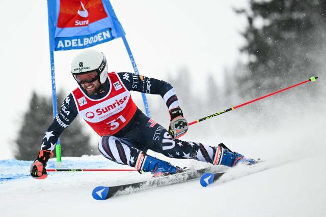 US' Ryder Sarchett competes in the first run of the Men's Giant Slalom, part of the FIS Alpine Ski World Cup 2025-2026 in Adelboden, soutwestern Switzerland on January 10, 2026. (Photo by Fabrice COFFRINI / AFP)