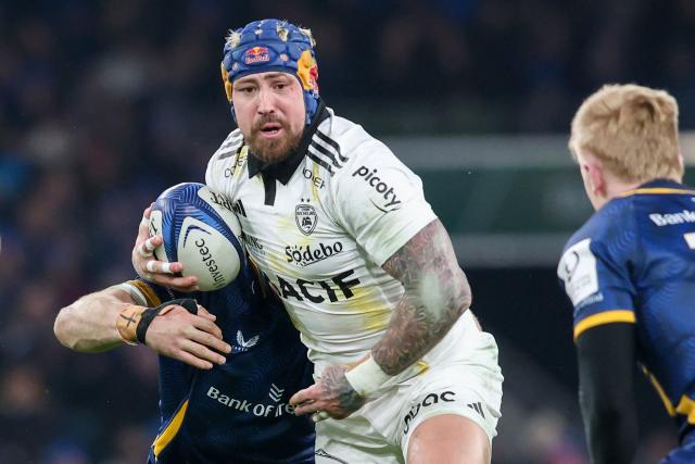 La Rochelle's English wing Jack Nowell makes a break during the European Champions Cup Pool 3 rugby union match between Leinster and Stade Rochelais at Aviva Stadium in Dublin, Ireland on January 10, 2026. (Photo by Paul Faith / AFP)