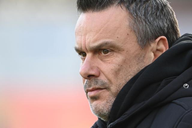 Orléans' French head coach Herve Della Maggiore during the French Cup round of 32 football match between US Orleans and AS Monaco at the Stade de la Source in Orleans, central France on January 10, 2026. (Photo by JEAN-FRANCOIS MONIER / AFP)