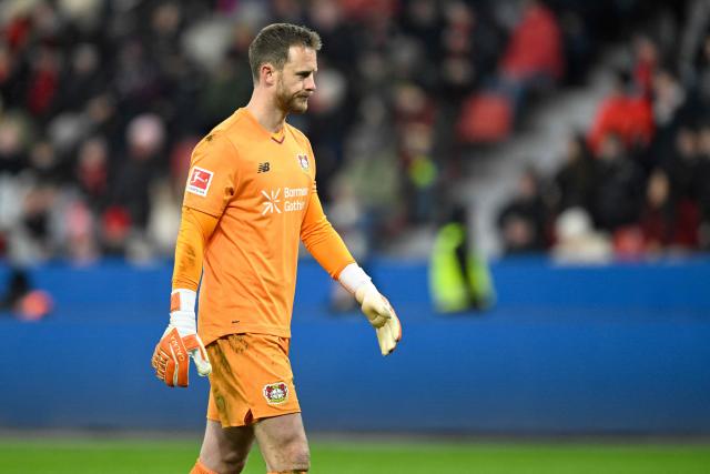 Bayer Leverkusen's Dutch goalkeeper #01 Mark Flekken is pictured during the German first division Bundesliga football match between Bayer 04 Leverkusen and 1 VfB Stuttgart in Leverkusen, western Germany, on January 10, 2026. (Photo by INA FASSBENDER / AFP) / DFL REGULATIONS PROHIBIT ANY USE OF PHOTOGRAPHS AS IMAGE SEQUENCES AND/OR QUASI-VIDEO