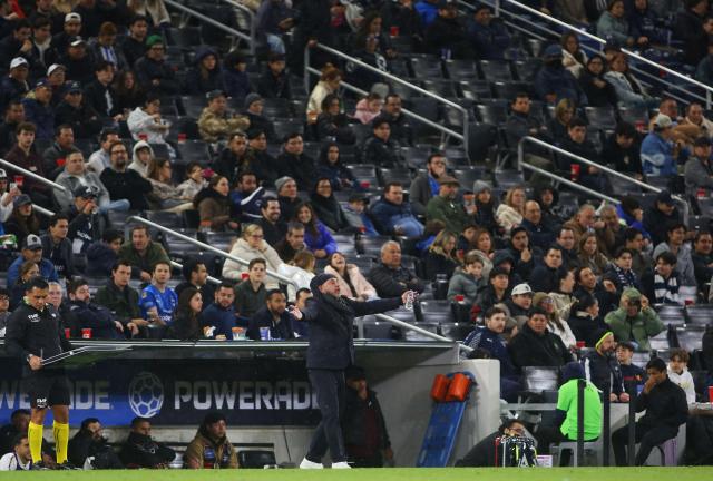 Toluca's Argentine head coach Antonio Mohamed gestures during the Liga MX Clausura football match between Monterrey and Toluca at BBVA Stadium in Monterrey, Nuevo Leon state, Mexico on January 10, 2026. (Photo by Julio Cesar AGUILAR / AFP)