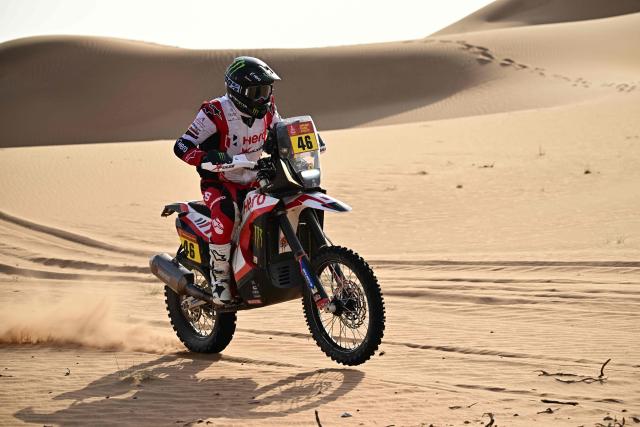 Botswanan rider Ross Branch competes with a Hero 450 Rally in the Stage 7 of the 48th edition of the Dakar Rally 2026, between Riyadh and Wadi ad-Dawasir, Saudi Arabia, on January 11, 2026. (Photo by Giuseppe CACACE / AFP)
