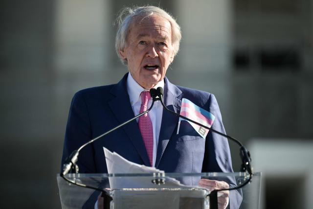 US Senator Ed Markey, Democrat from Massachusetts, speaks outside the US Supreme Court as justices hear arguments in challenges to state bans on transgender athletes in women's sports on January 13, 2026, in Washington, DC. The US Supreme Court on January 13 wades into the hot-button issue of transgender athletes in girls' and women's sports. The conservative-dominated court is to hear challenges to state laws in Idaho and West Virginia banning transgender athletes from female competition. More than two dozen US states have passed laws in recent years barring athletes who were assigned as male at birth from taking part in girls' or women's sports. (Photo by Oliver Contreras / AFP)
