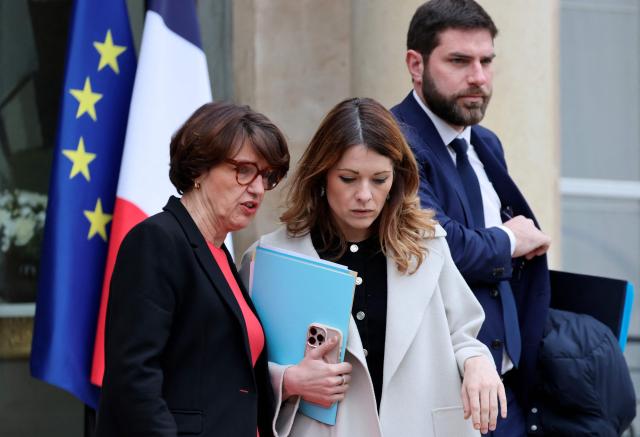 (From L) France's Agriculture Minister Annie Genevard, France's Government Spokesperson Maud Bregeon and France's Housing Minister Vincent Jeanbrun leave after attending the weekly cabinet meeting at The Elysee Presidential Palace, in Paris, on January 14, 2026. (Photo by Ludovic MARIN / AFP)