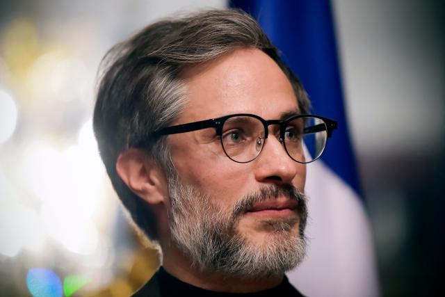 Mexican actor Gael Garcia Bernal delivers a speech during the award ceremony in which he received the medal of the Order of Arts and Letters by the French Ministry of Culture in Mexico City on January 13, 2026. (Photo by Rodrigo Oropeza / AFP)