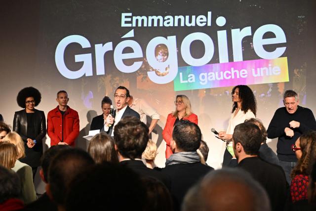 French Senator for the Socialist group Rémi Féraud delivers a speech during a meeting of the united left at La Bellevilloise in Paris on January 14, 2026. Socialistes et Apparentes' MP Emmanuel Gregoire, candidate for the united left, outside La France Insoumise party, in the municipal elections to be held on March 15 and 22, 2026, holds his first campaign rally. (Photo by Martin LELIEVRE / AFP)